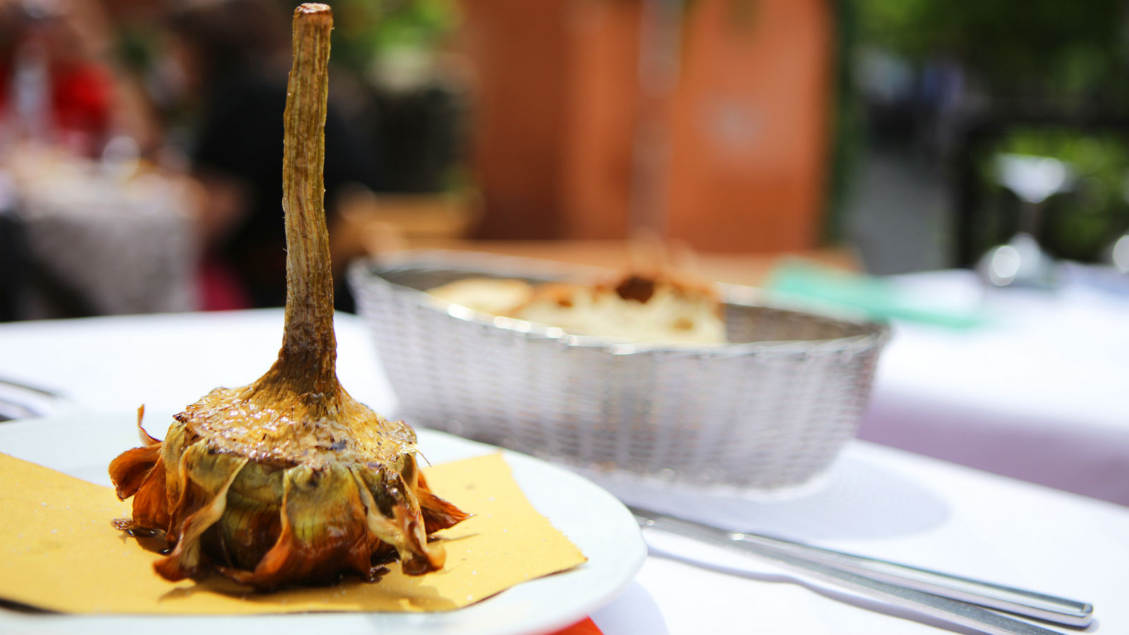 Jewish Style Fried Artichokes My Jewish Learning   Jewish Fried Aritchokes MyJewishLearning 