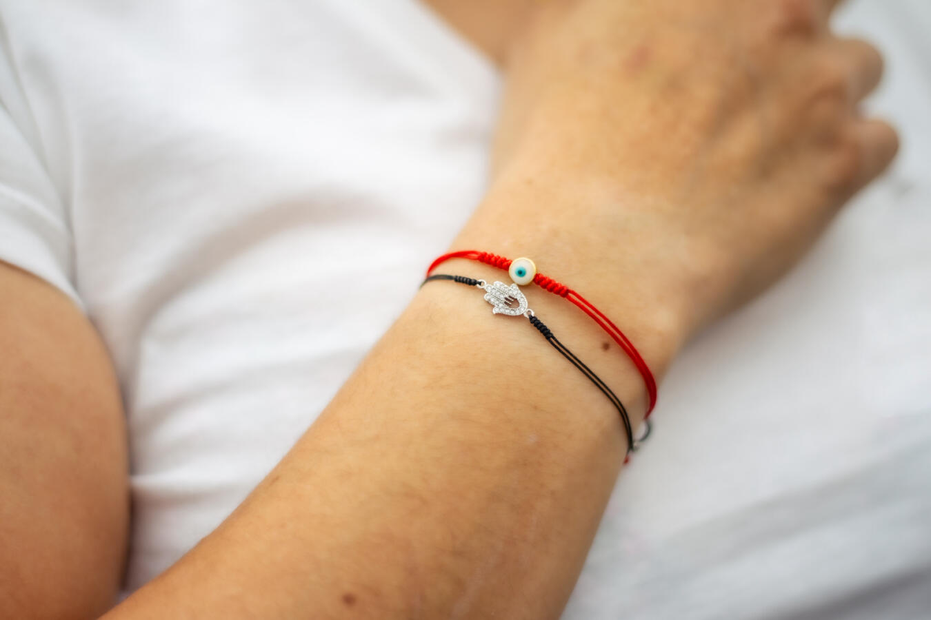 Red String Bracelets: What's the Jewish Significance?