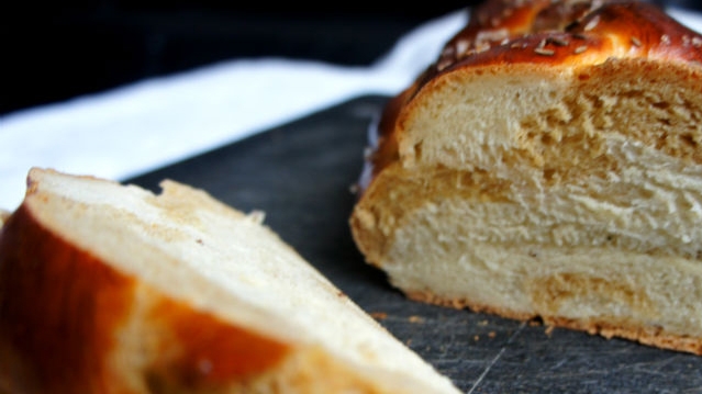 marble rye challah