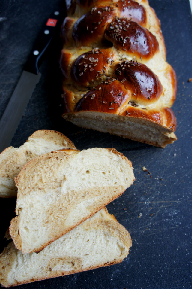 marbled rye challah