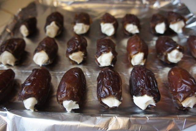 mascarpone stuffed dates with sea salt