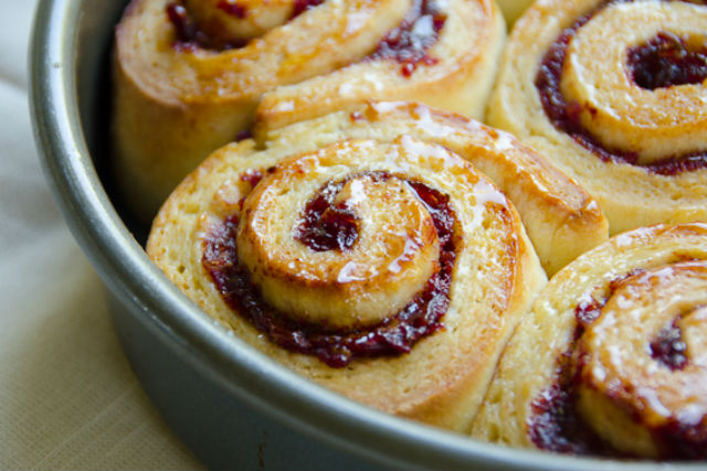 cranberry black pepper sweet rolls