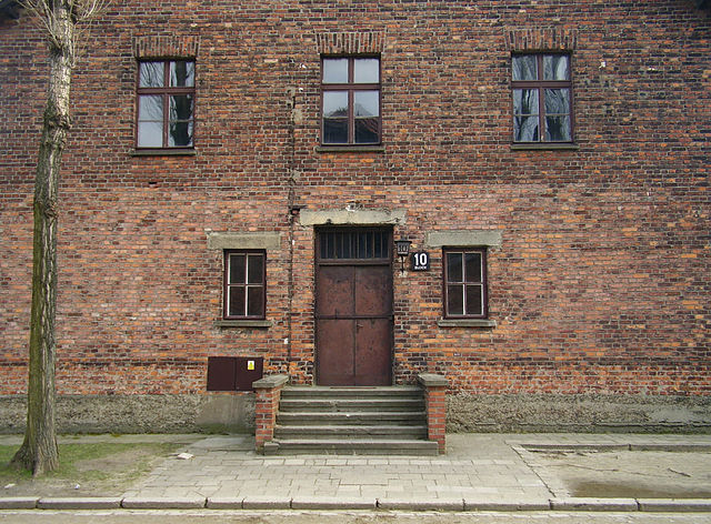 The medical experimentation building at Auschwitz. (Wikimedia Commons)