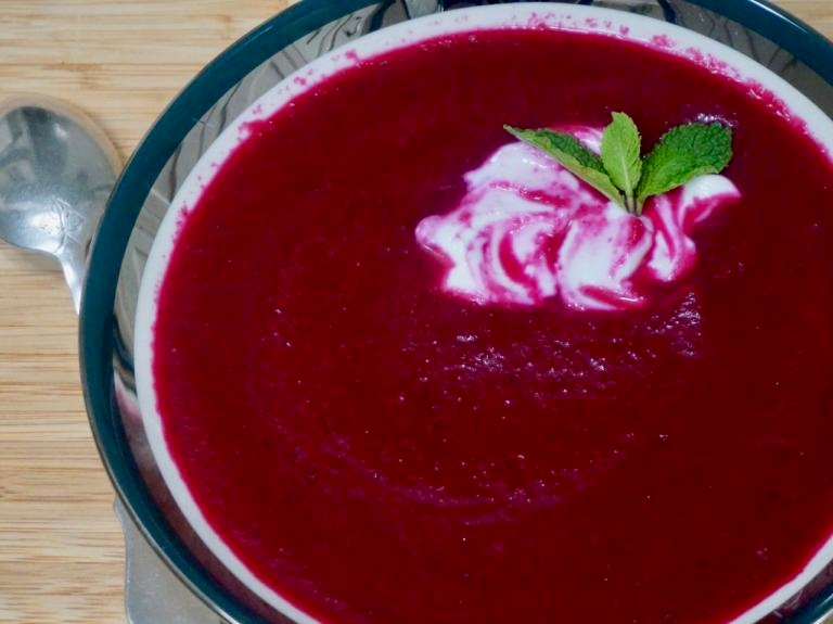 cold borscht recipe summertime soup jewish ashkenazi beets