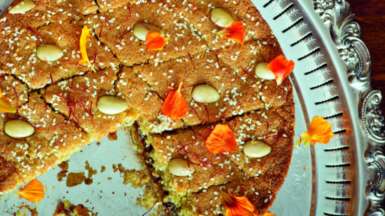 semolina saffron cake recipe syrup almonds jewish dessert