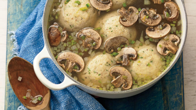 mushroom jalapeno matzah ball soup