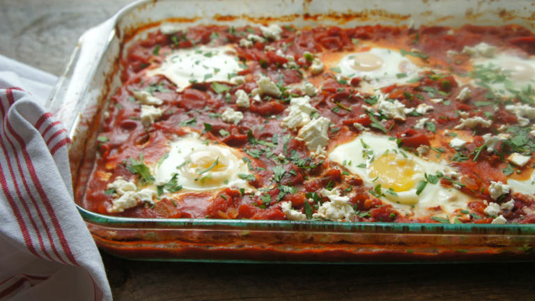 easy shakshuka recipe for a crowd breakfast jewish eggs