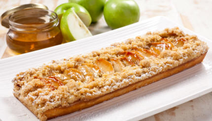 apple cake honey cake streusel recipe Rosh Hashanah Israeli dessert easy