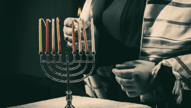 menorah tallit