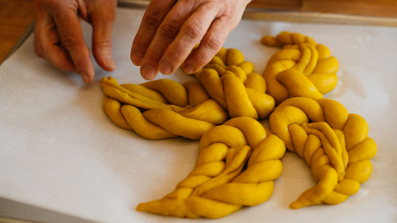 How To Shape Your Challah Like A True Work Of Art The Nosher