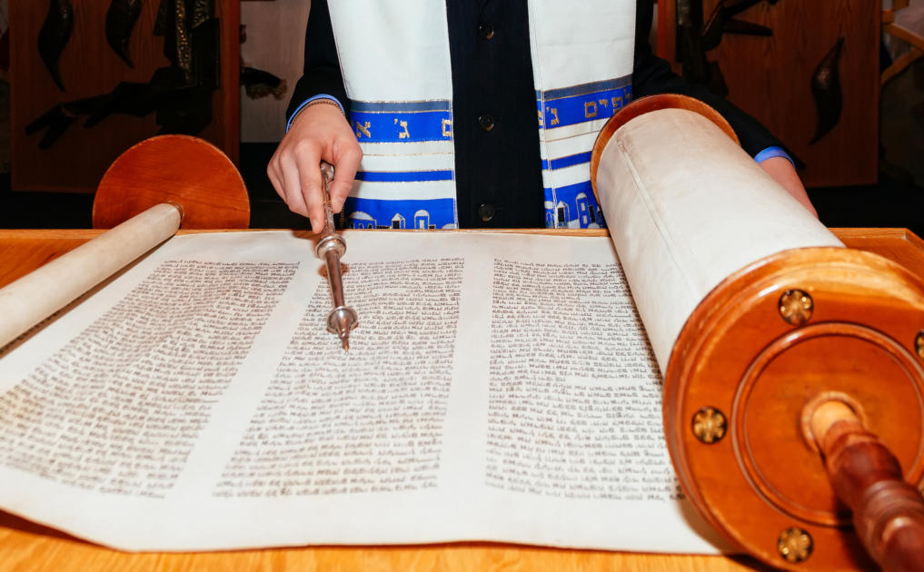 Shemini Atzeret/Simchat Torah Theology and Themes | My Jewish Learning