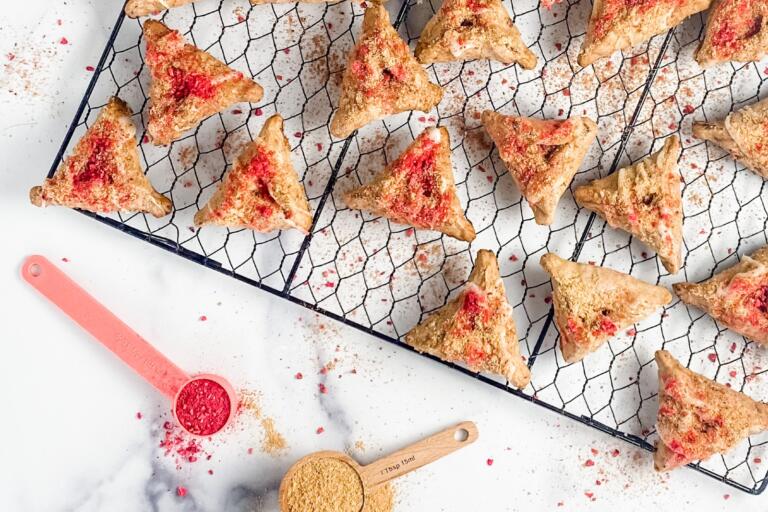 raspberry cheesecake hamantaschen recipe with raspberry dust for Purim cookies jewish