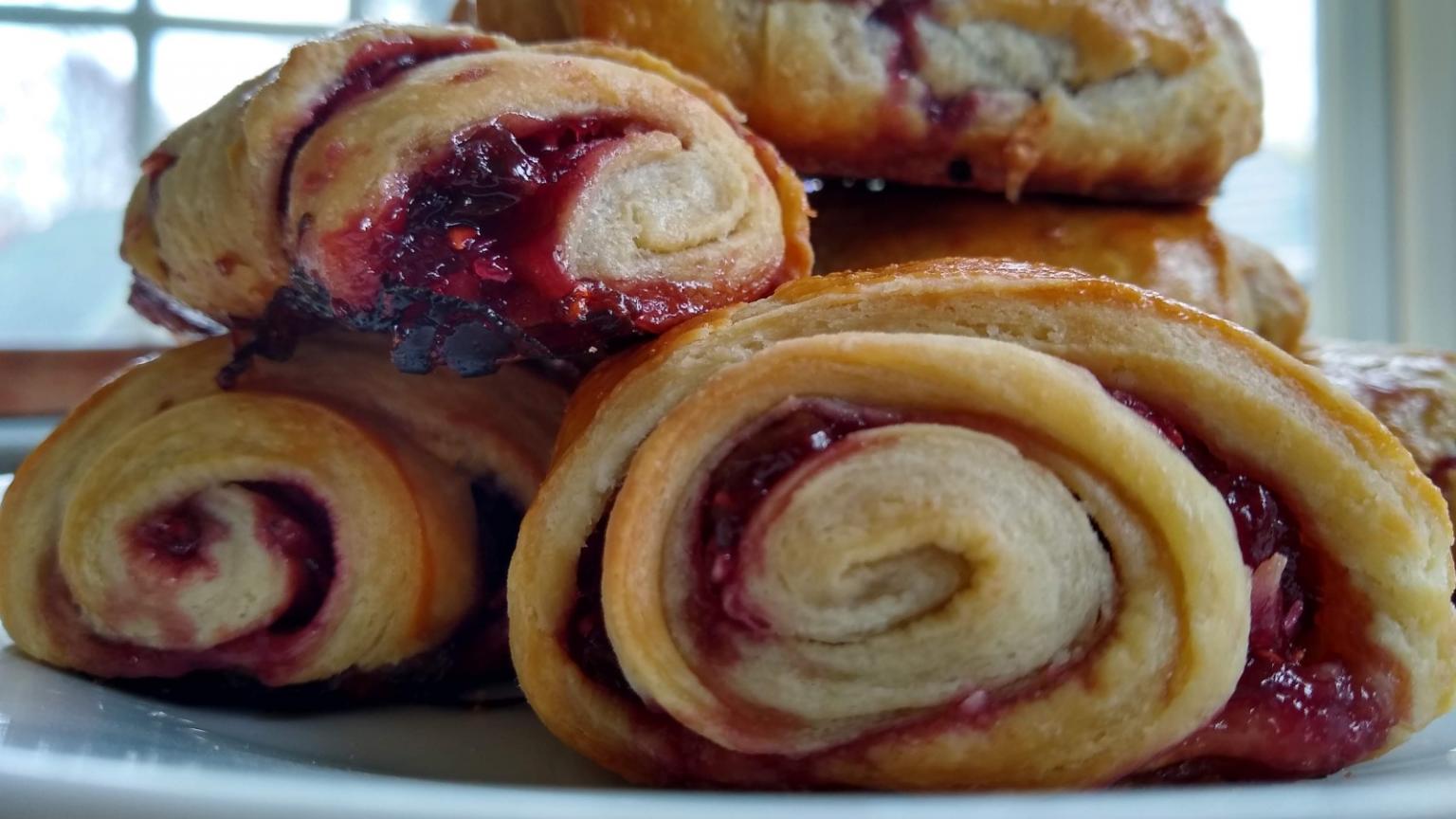 These Russian Tea Biscuits are Even Better Than Rugelach | The Nosher