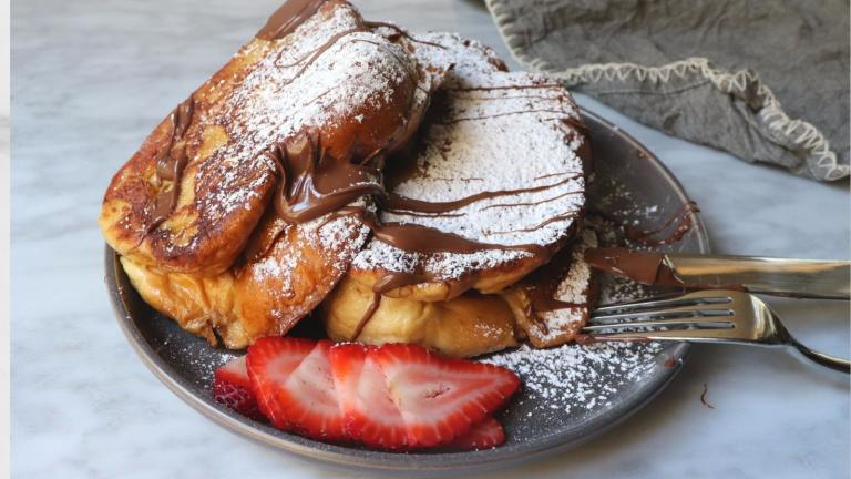 easy French toast recipe challah breakfast Nutella dessert