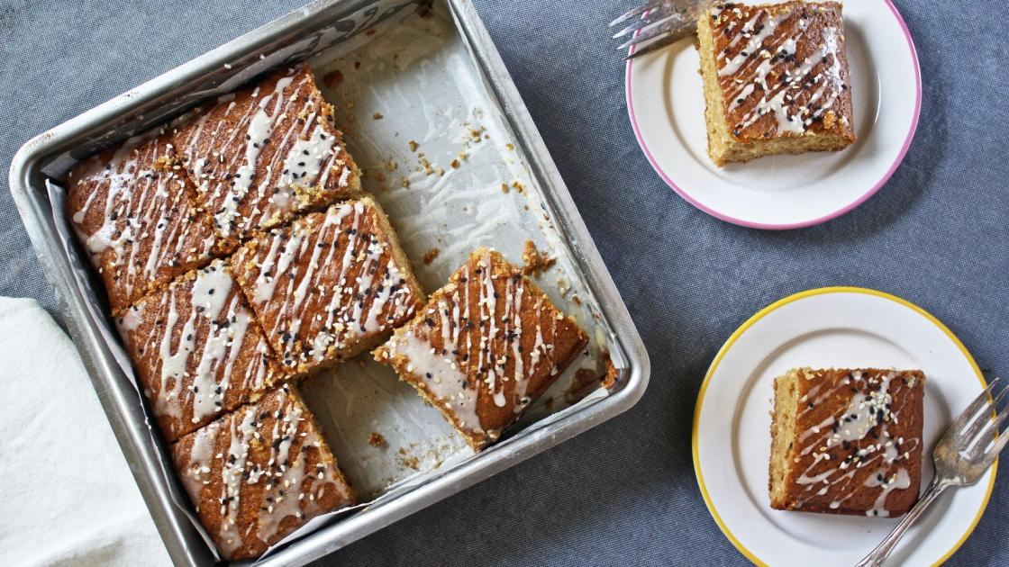 Israeli Honey-Sesame Cake Is The Perfect Rosh Hashanah Dessert | The Nosher