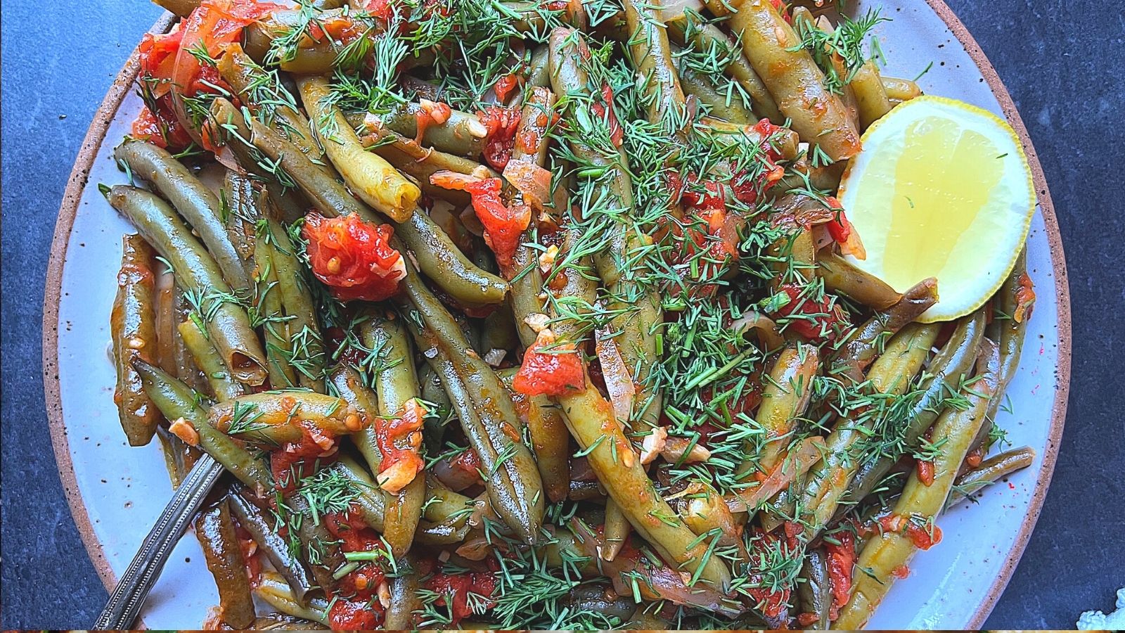 Fasoulia (Turkish Green Beans) Recipe | The Nosher