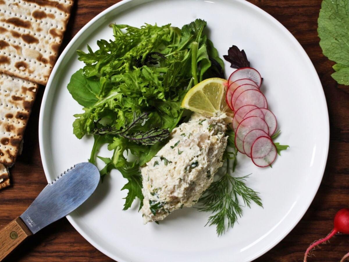 how-to-make-the-best-whitefish-salad-at-home-the-nosher