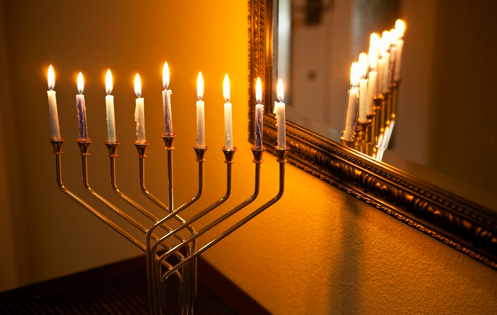 the-two-miracles-of-hanukkah-my-jewish-learning