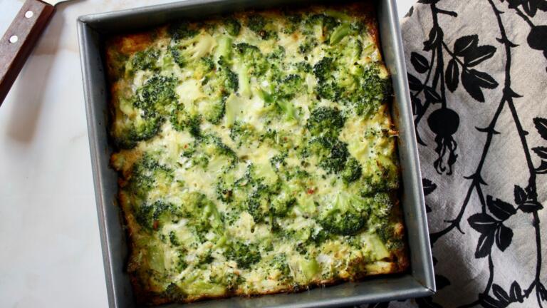 Whole broccoli kugel Broccoli kugel recipe quick easy shabbat jewish food vegetable side