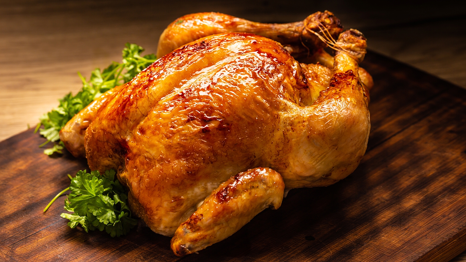 This honey horseradish chicken combines sweet and spicy flavors in a simple, roasted dish perfect for holidays or weeknight dinners.
